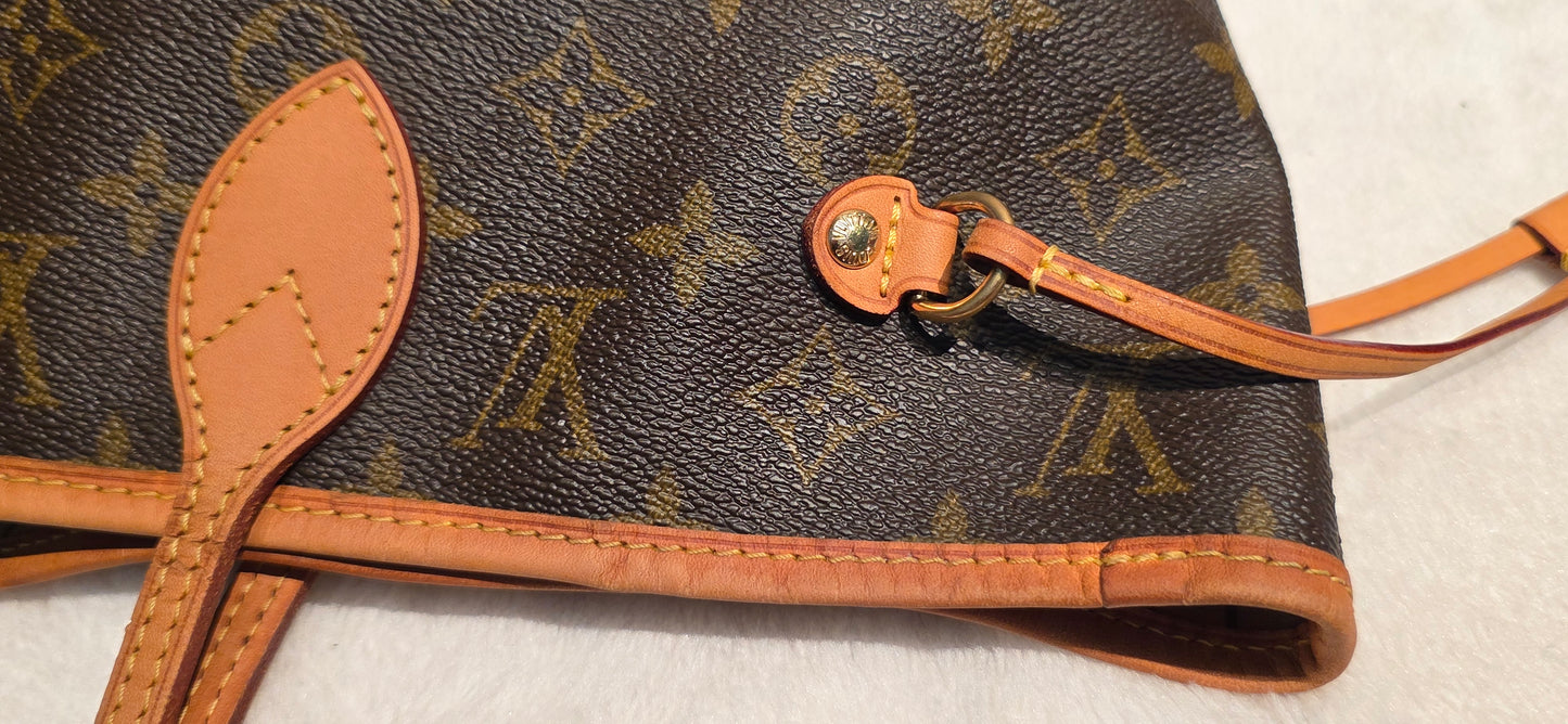 Authentic Louis Vuitton Neverfull MM Monogram