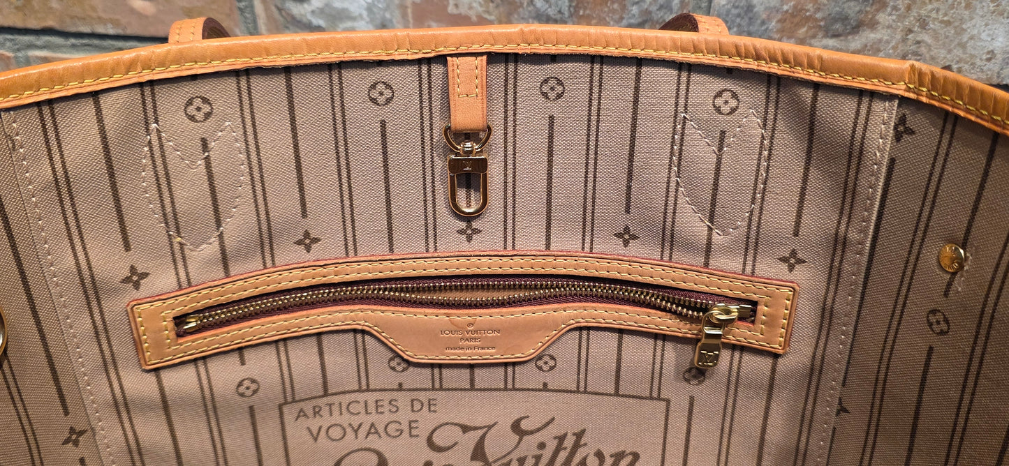 Authentic Louis Vuitton Neverfull MM Monogram