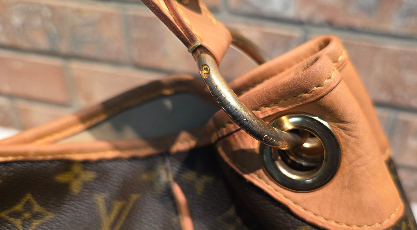 Authentic Louis Vuitton Galliera PM Monogram