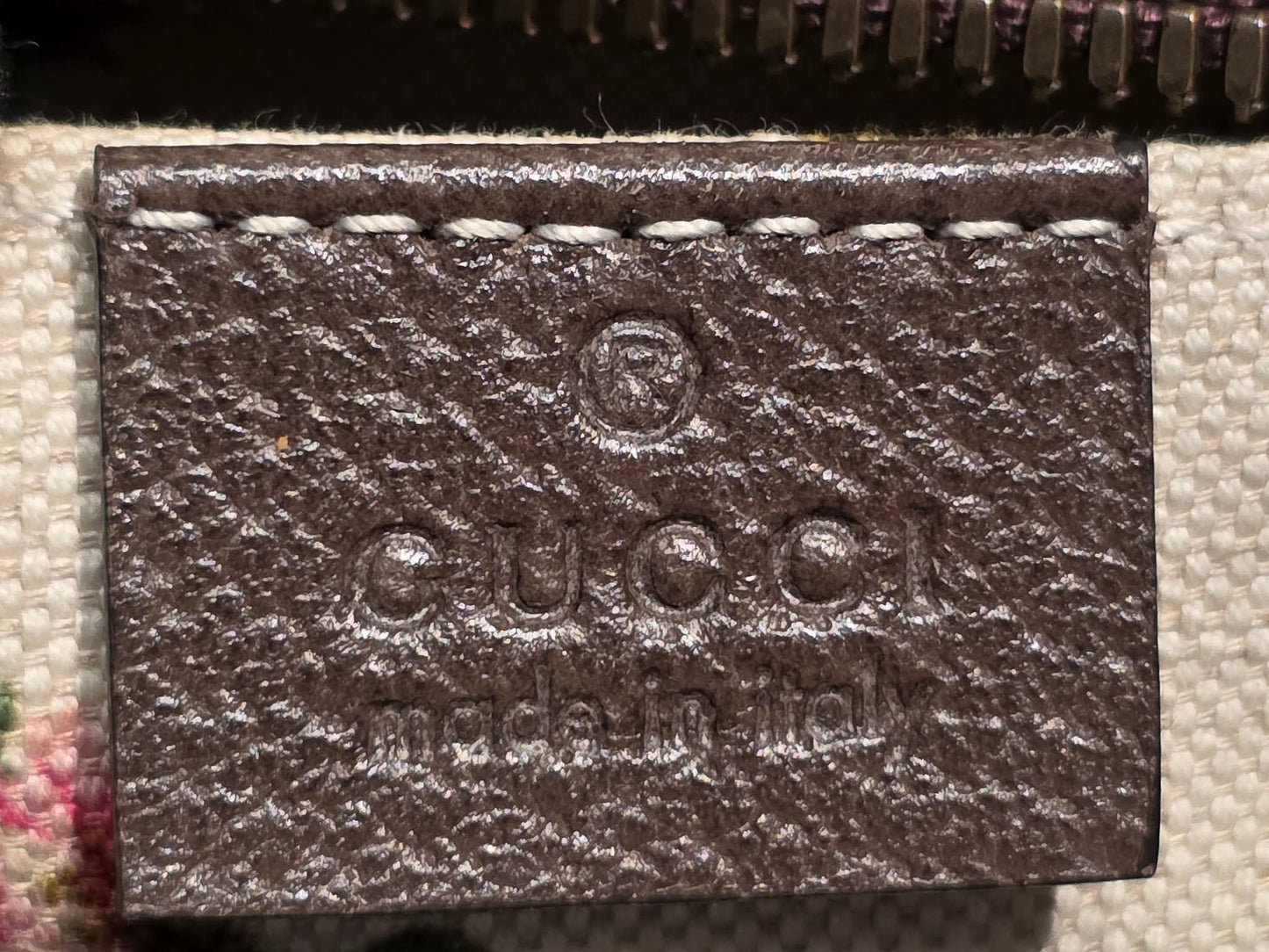 Authentic Gucci Neo Vintage Camera Bag