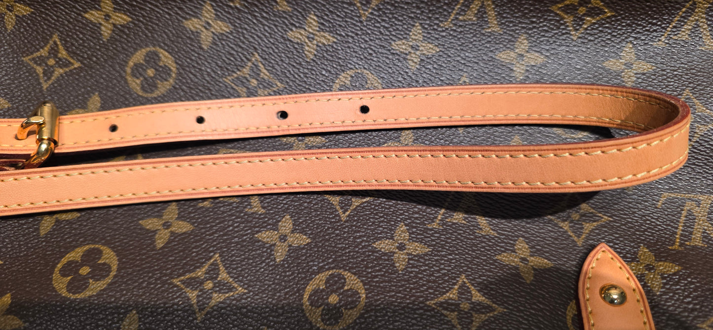 Authentic Louis Vuitton Estrella MM