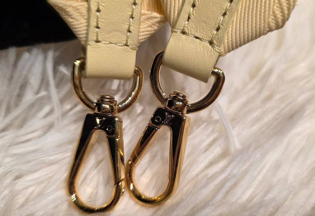 Authentic Louis Vuitton Alma BB Bubblegram Banane