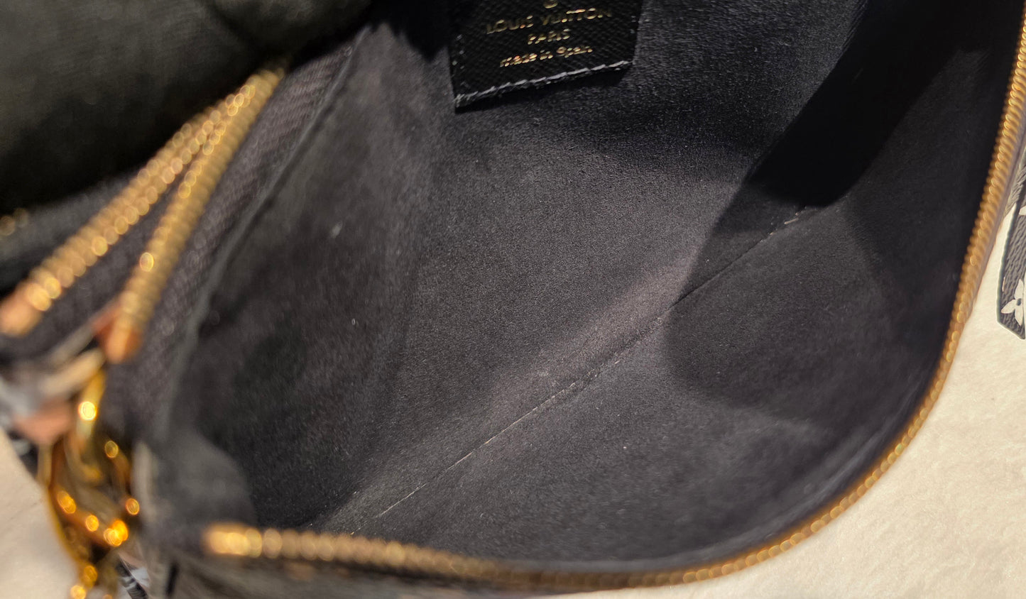 Authentic Louis Vuitton Double Zip Pochette Limited Jungle Edition