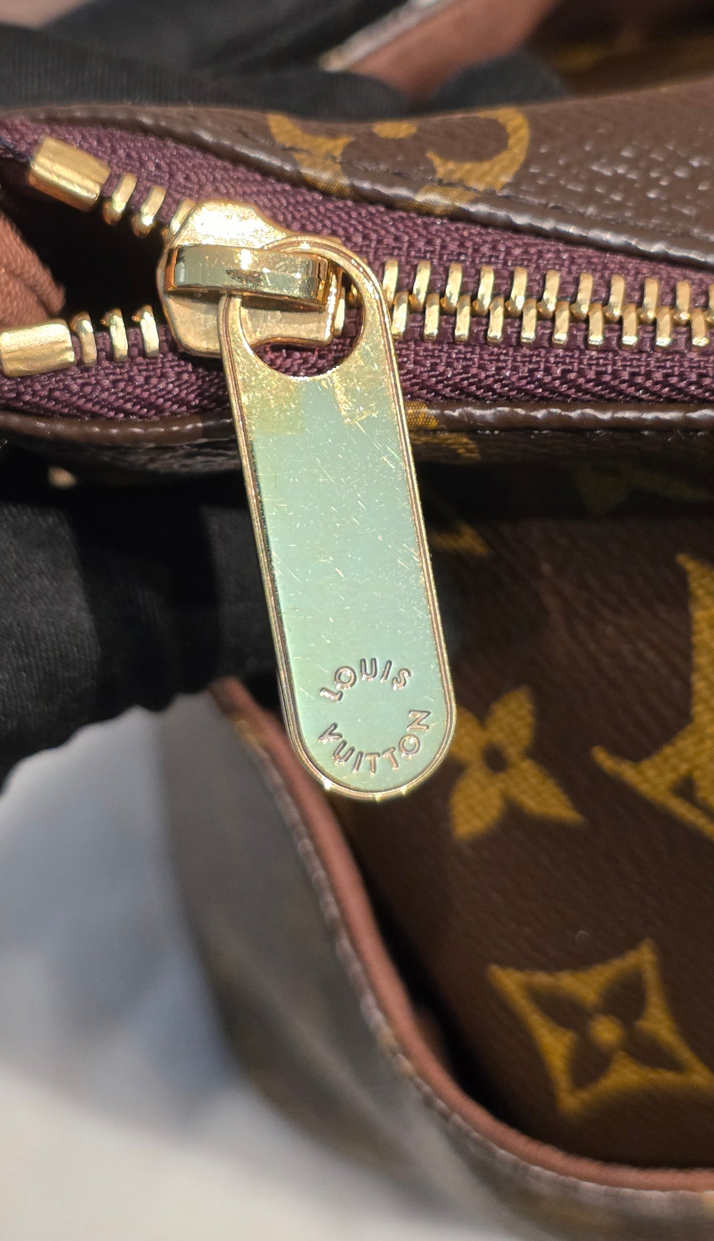Authentic Louis Vuitton Totally MM Monogram