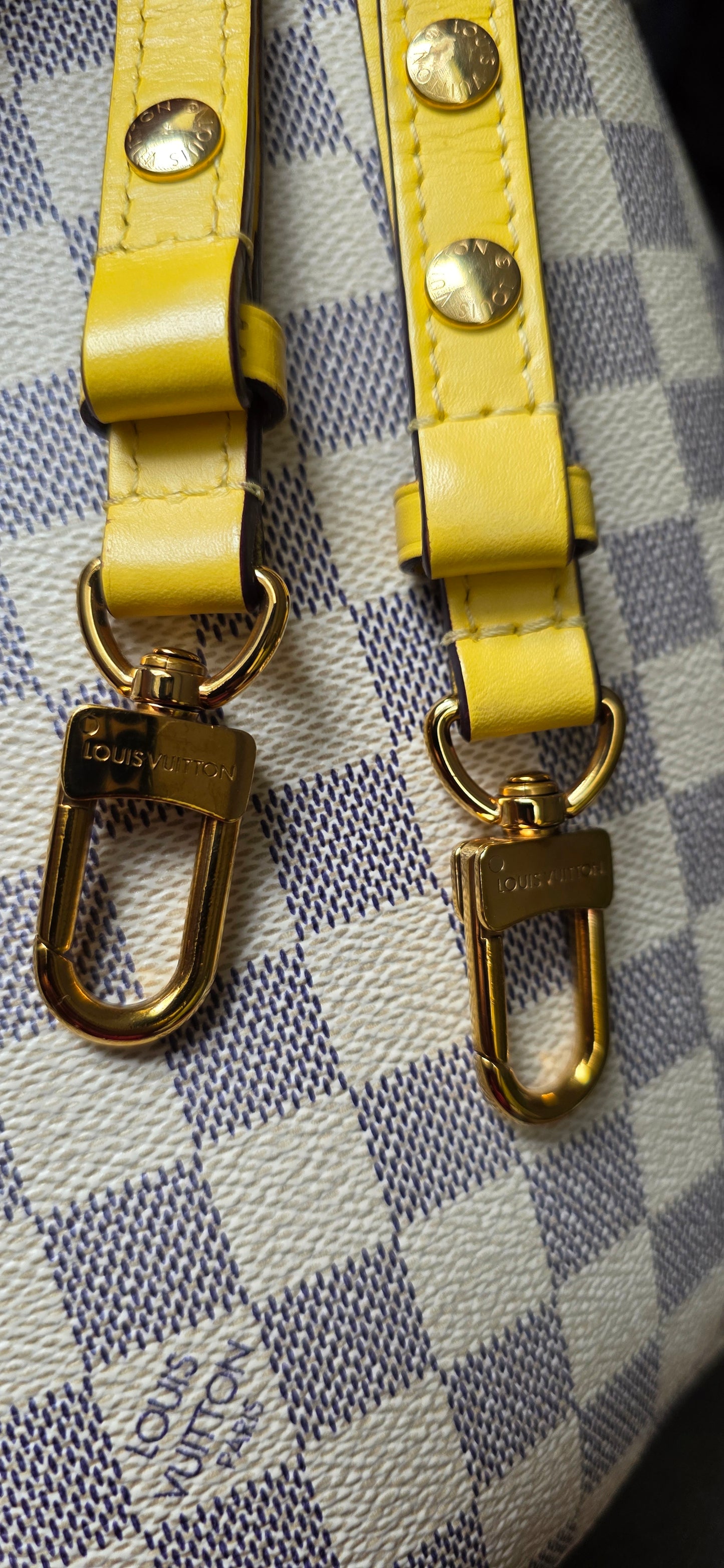 Authentic Louis Vuitton Neonoe MM Damier Azur in Pineapple