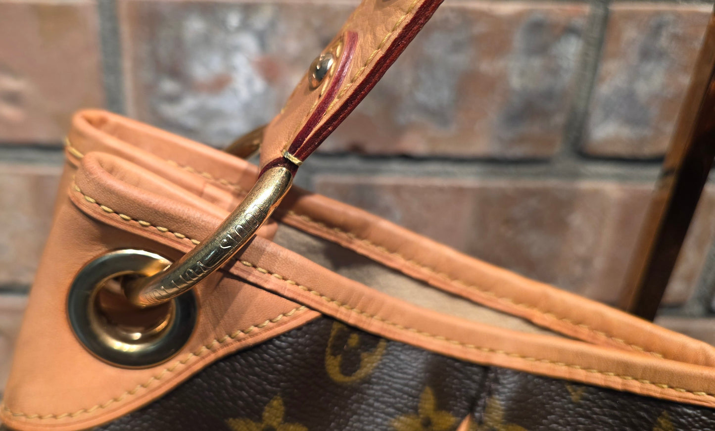 Authentic Louis Vuitton Galliera PM Monogram