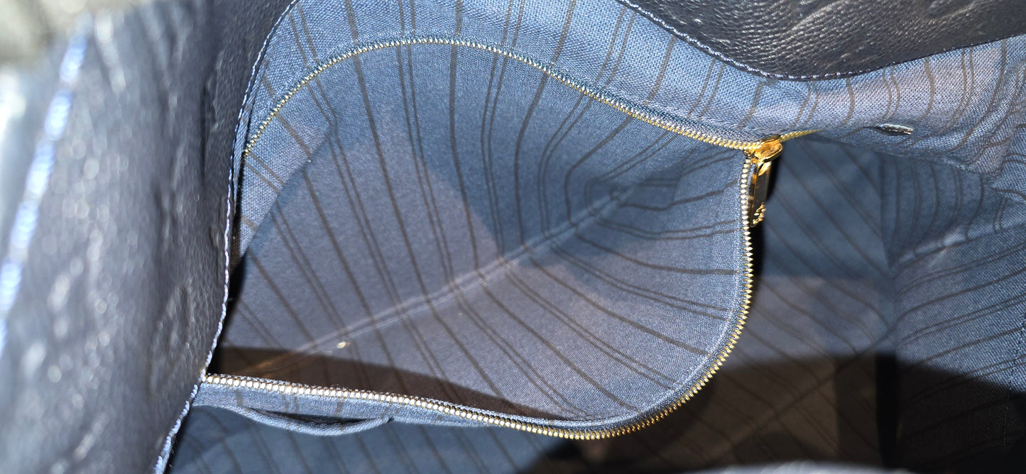 Authentic Louis Vuitton Artsy MM Empreinte Infini