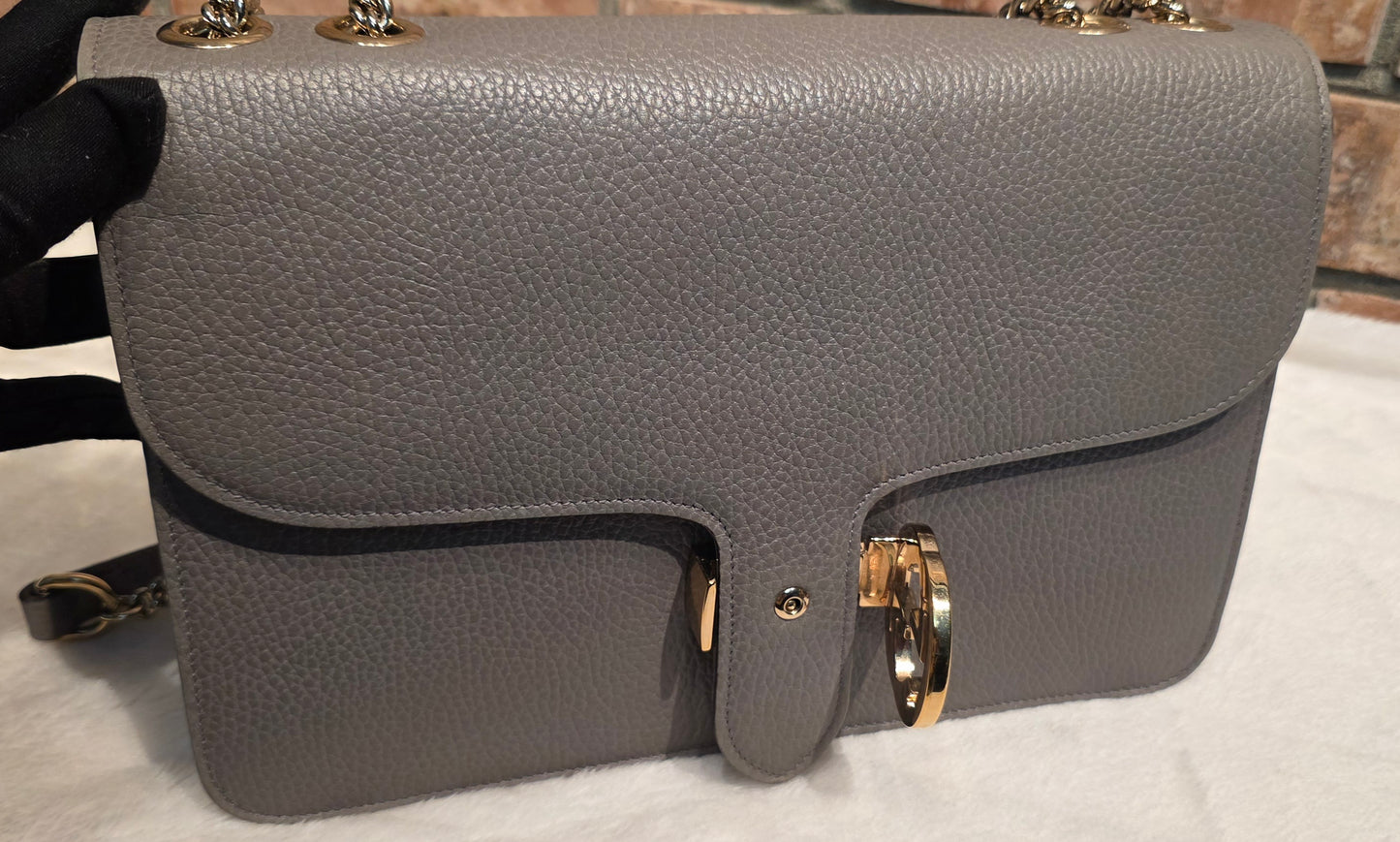 Authentic Gucci Interlocking GG Shoulder Bag in Gray