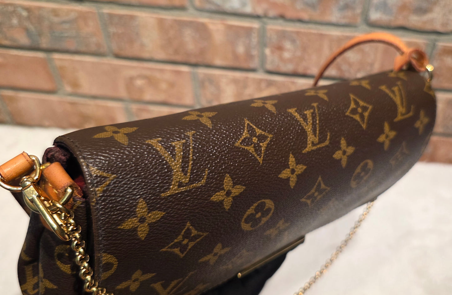 Authentic Louis Vuitton Favorite MM Monogram