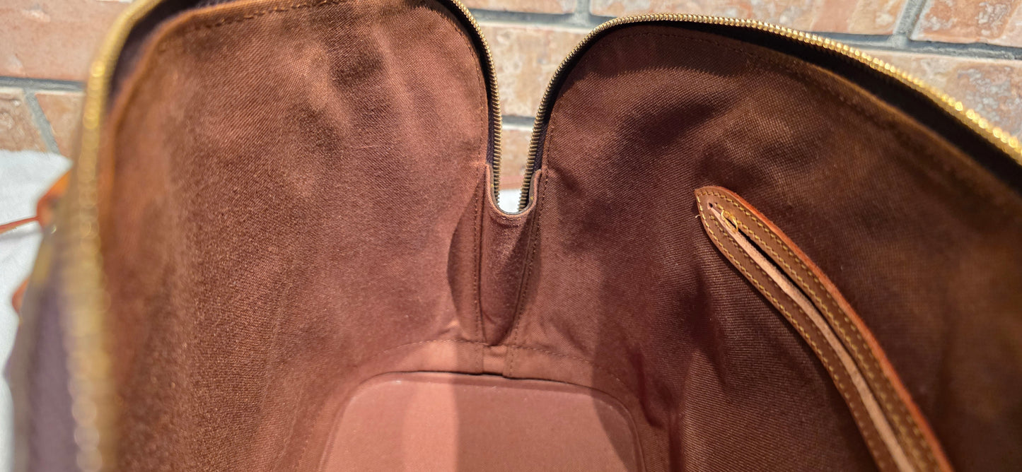 Authentic Louis Vuitton Alma PM Monogram (With Strap)