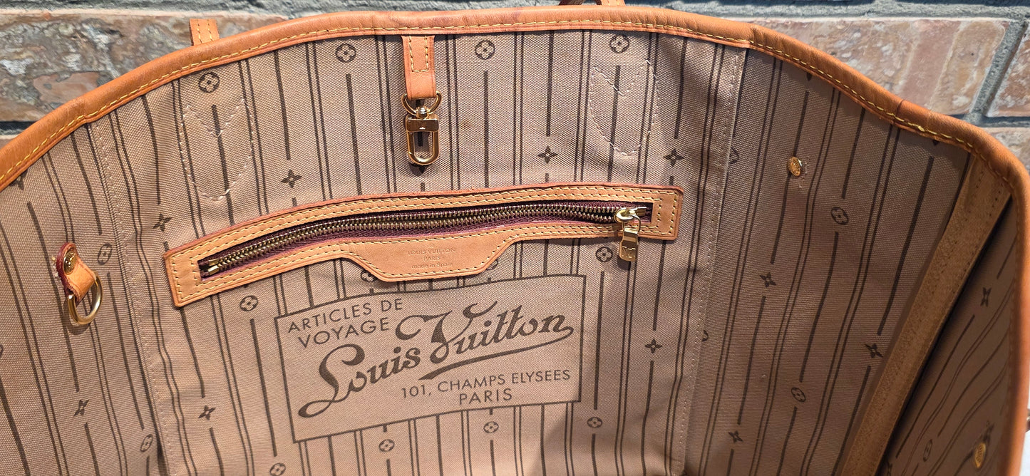 Authentic Louis Vuitton Neverfull MM Monogram