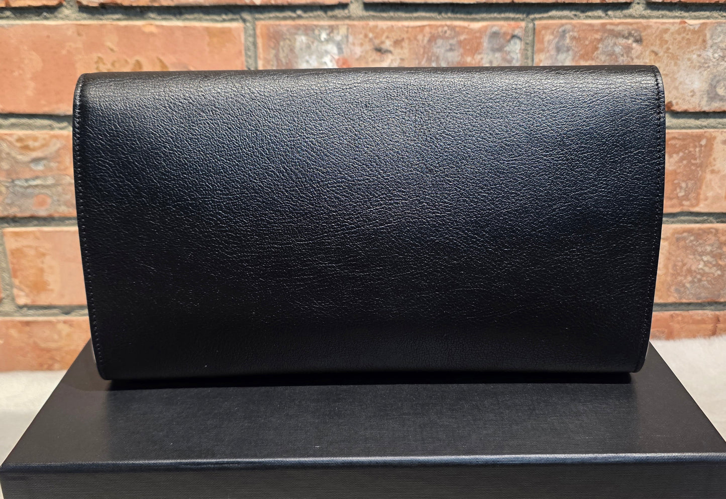 Authentic YSL Belle De Jour Large Clutch in Black