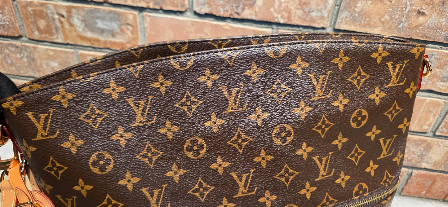 Authentic Louis Vuitton Melie Hobo (Short Handle Missing)