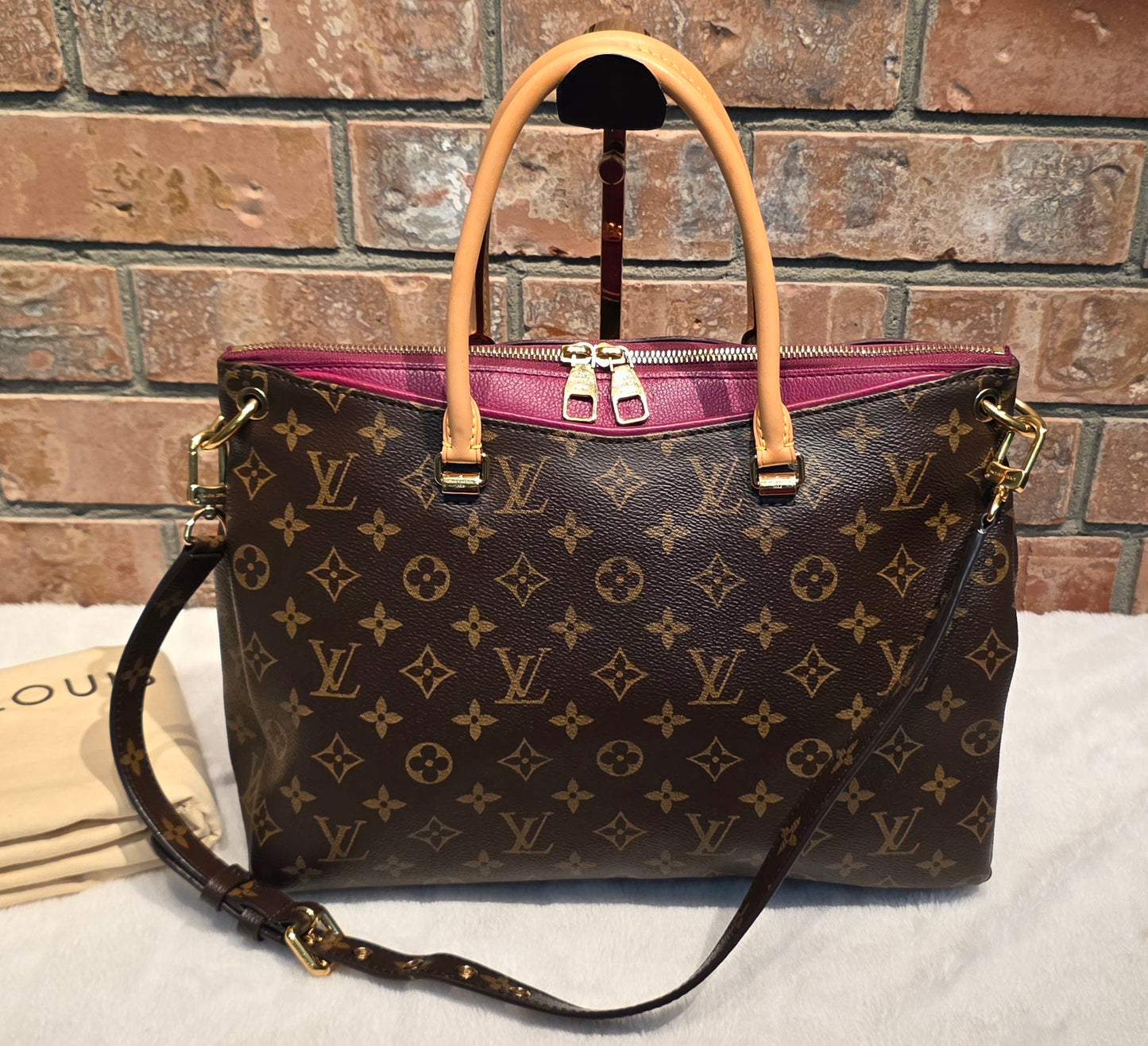 Authentic Louis Vuitton Pallas MM Aurore