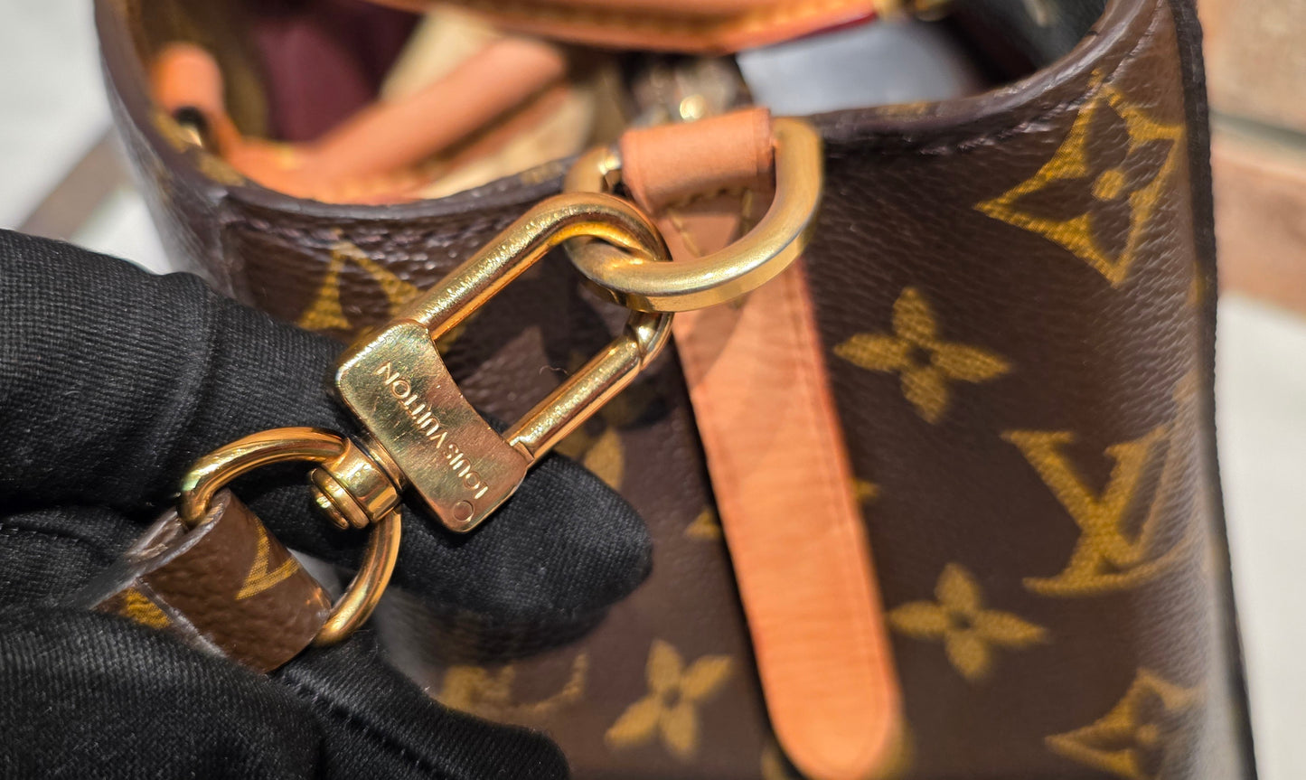 Authentic Louis Vuitton Montaigne BB Monogram