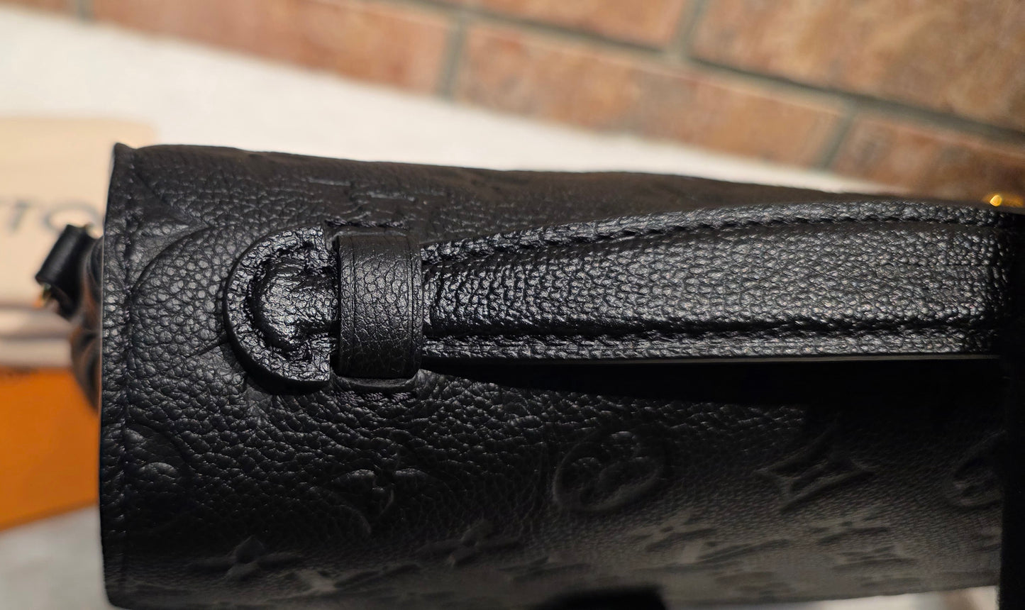 Authentic Louis Vuitton Pochette Metis Empreinte Noir