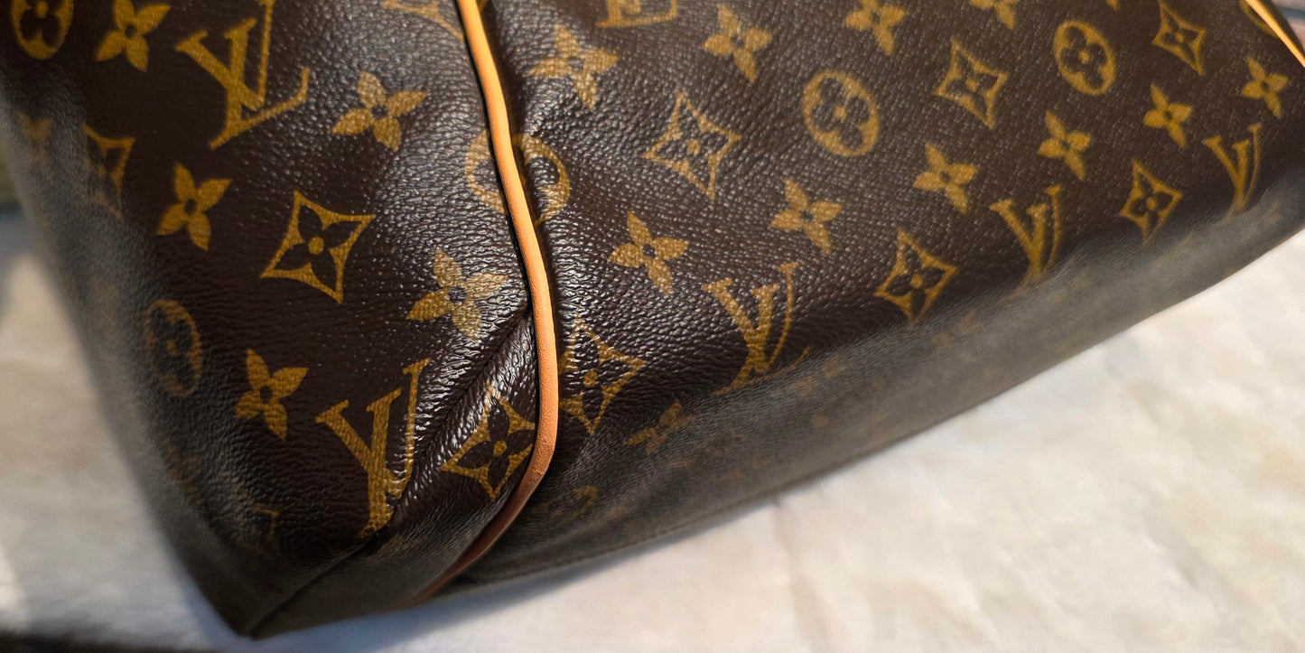 Authentic Louis Vuitton Totally MM Monogram
