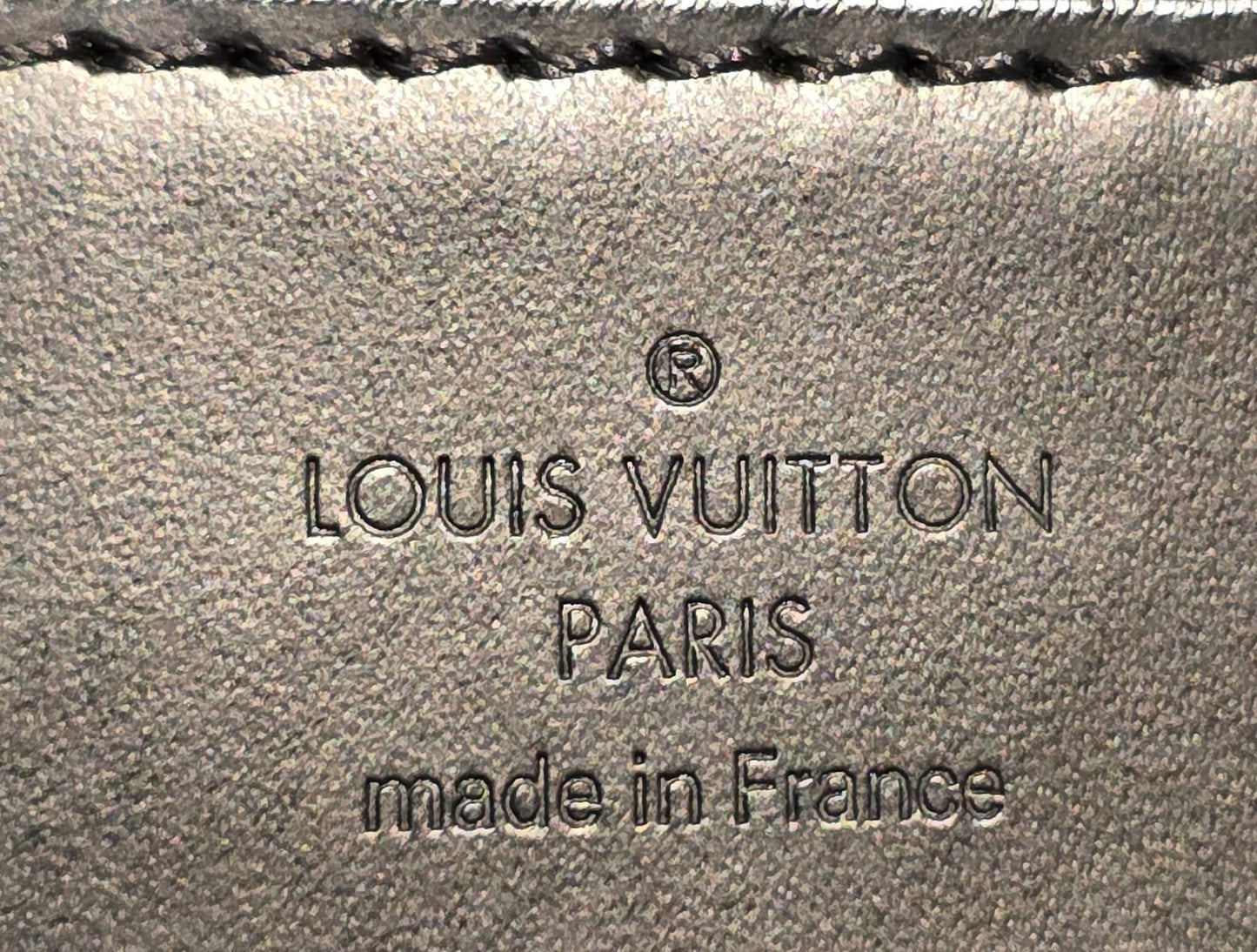 Authentic Louis Vuitton Daniel GM Damier Graphite