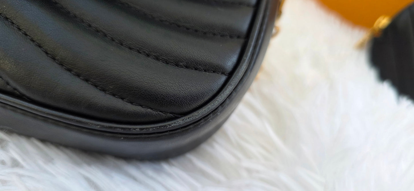 Authentic Louis Vuitton New Wave Multipochette Noir