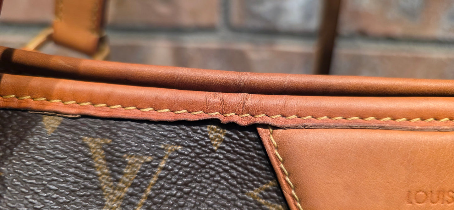 Authentic Louis Vuitton Estrella MM