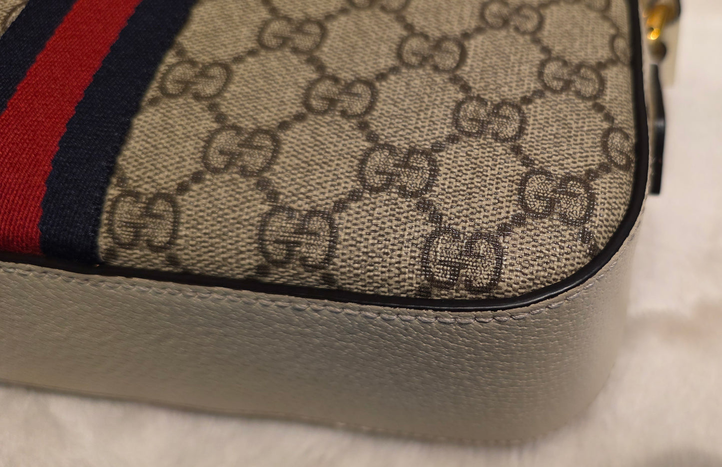 Authentic Gucci GG Supreme Ophidia Small Camera Bag