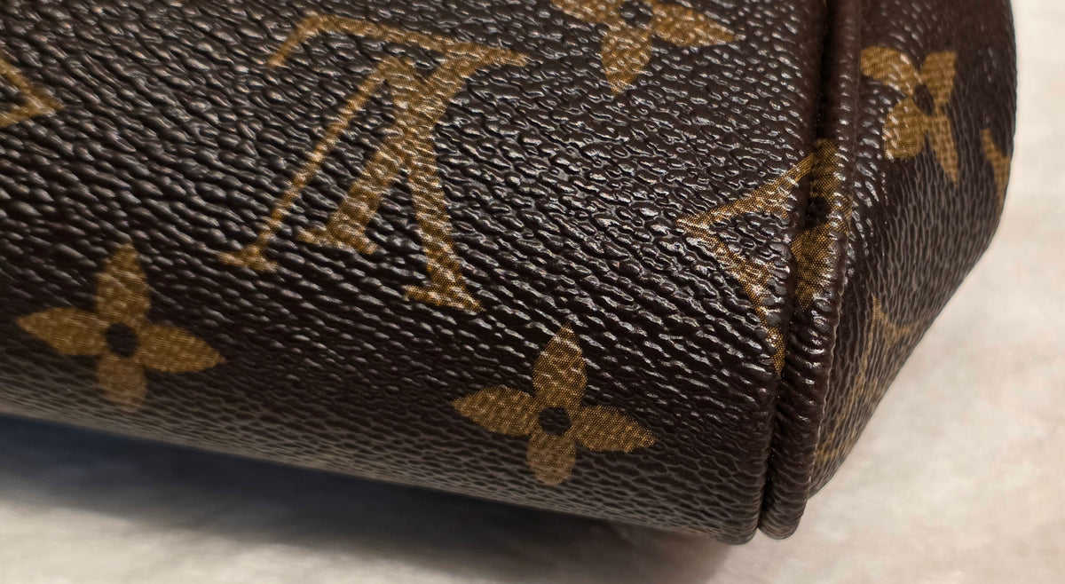 Authentic Louis Vuitton Favorite MM Monogram