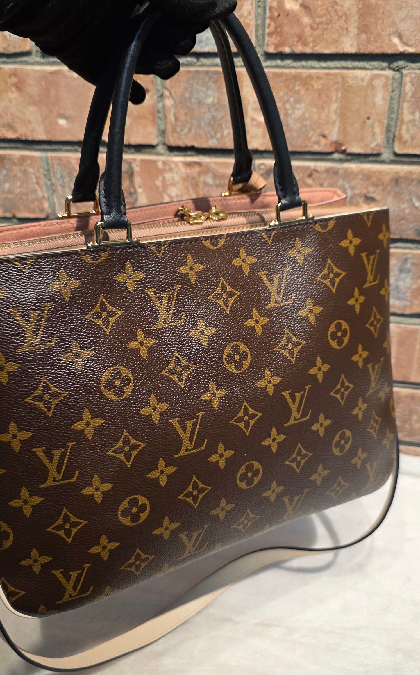 Authentic Louis Vuitton Millefeuille Sesame Peche Tote