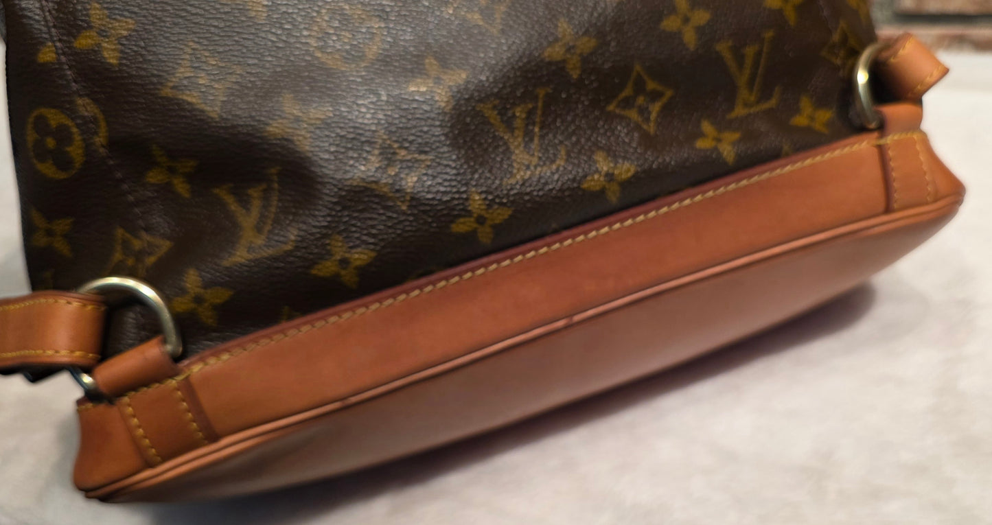Authentic Louis Vuitton Montsouris GM
