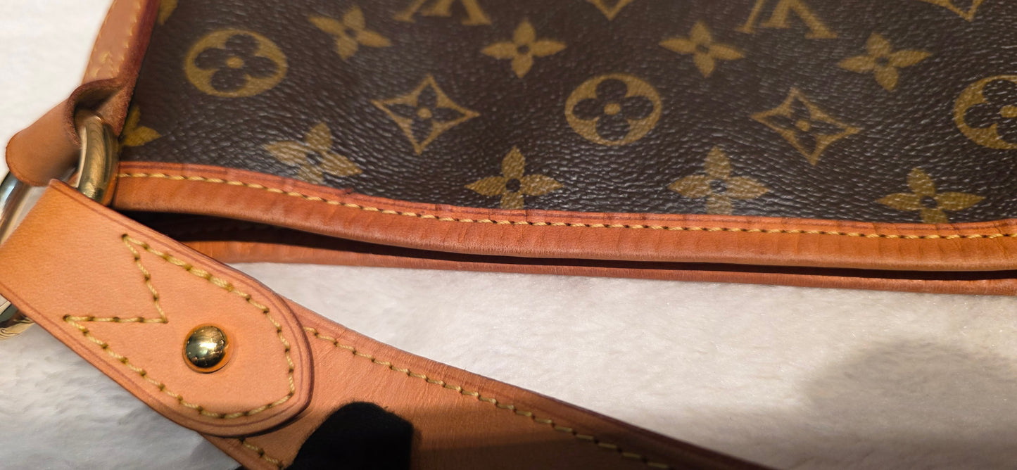 Authentic Louis Vuitton Delightful MM Monogram