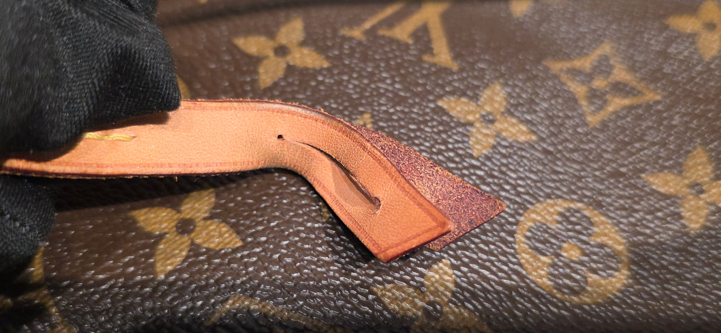 Authentic Louis Vuitton Favorite MM Monogram