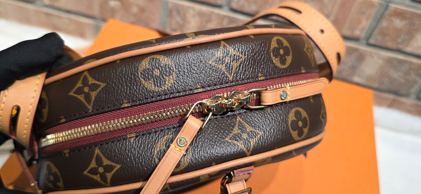 Authentic Louis Vuitton Boite Chapeau MM