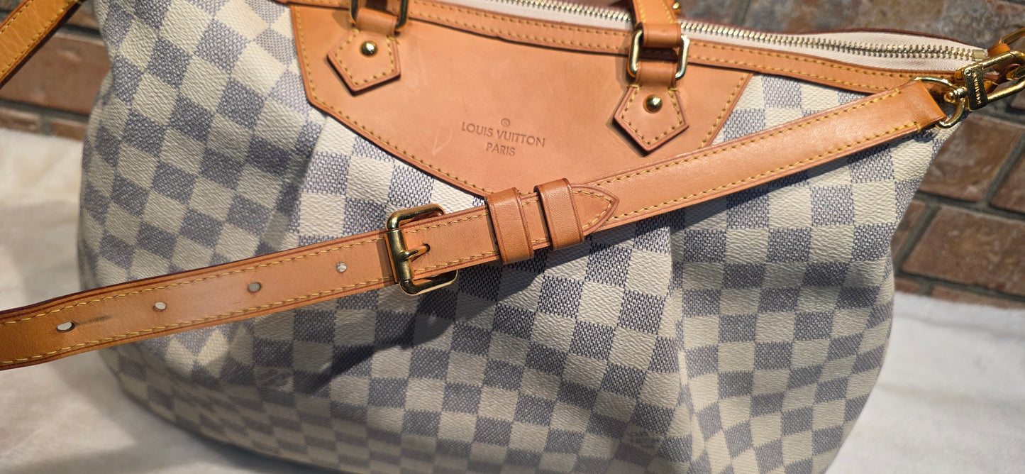 Authentic Louis Vuitton Siracusa GM